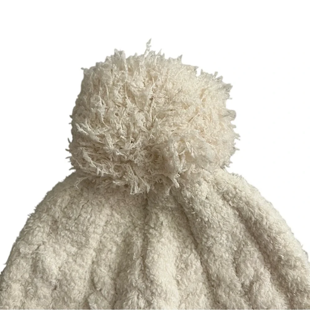 Barefoot Dreams CozyChic‎ Womens Cable Beanie Hat Pom Pom Cream OS Luxury Winter